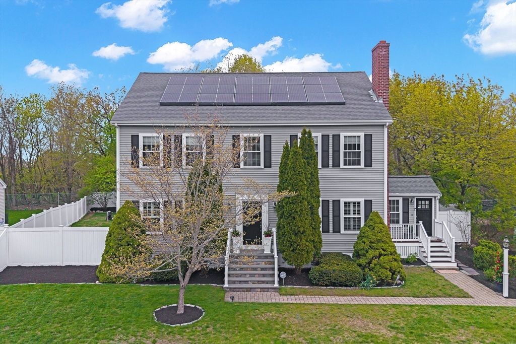 71 Bacon Street, Natick, MA 01760