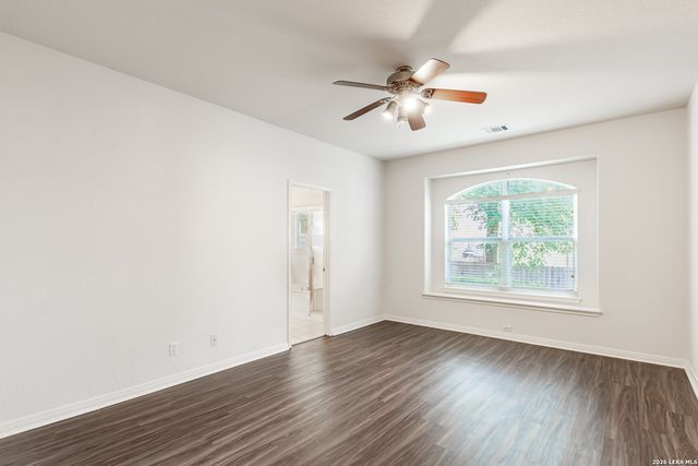 548 THURBER DR, Schertz, TX 78154