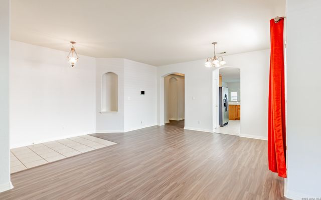 548 THURBER DR, Schertz, TX 78154