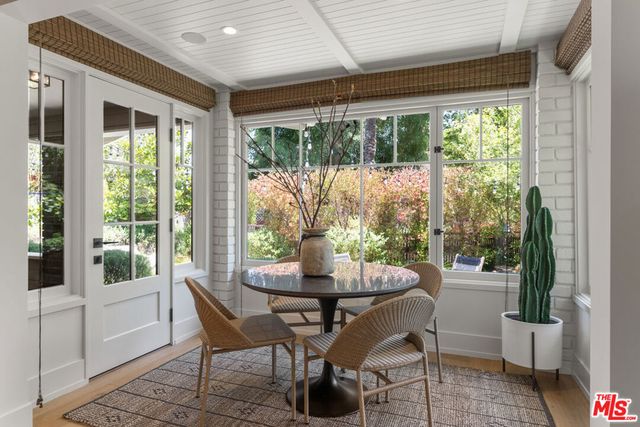 929 Marco Place, Venice, CA 90291