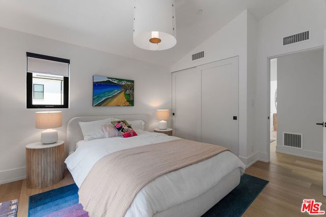 929 Marco Place, Venice, CA 90291