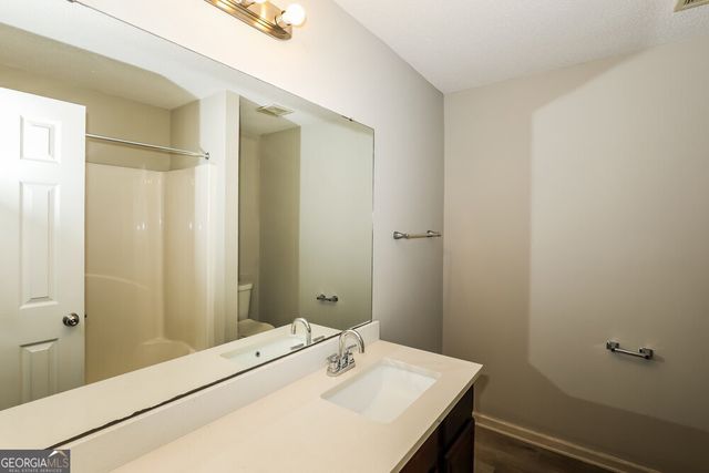 1585 Tigris Court, College Park, GA 30349