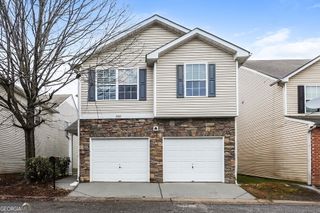 1585 Tigris Court, College Park, GA 30349