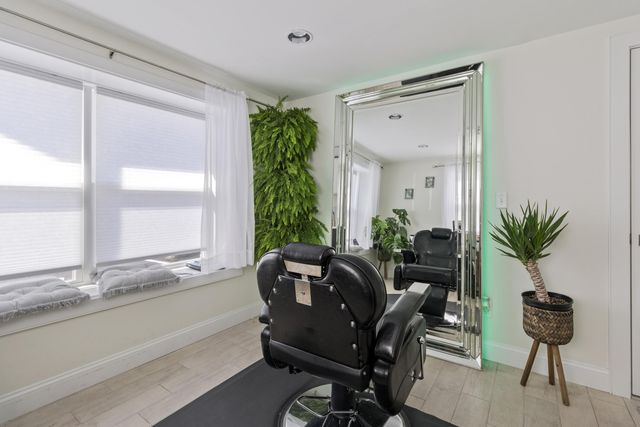 712 Main Street, Hyannis, MA 02601