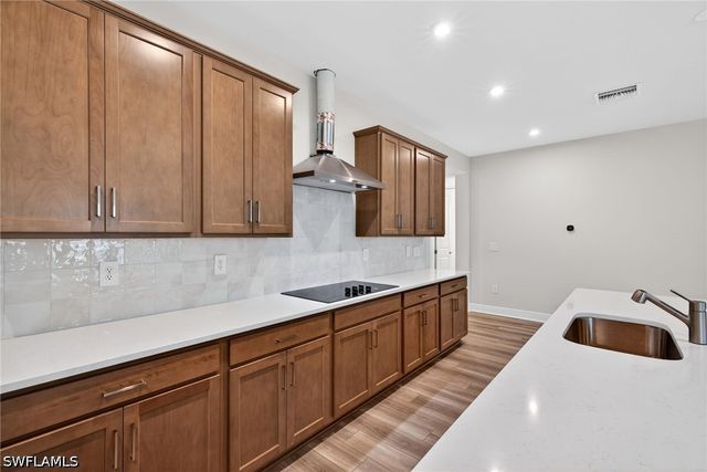 1829 Summerlit AVE, Naples, FL 34114