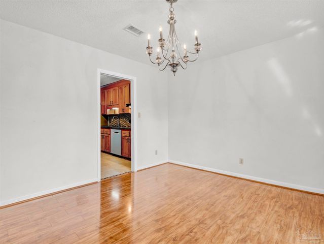 1009 Fleming Dr, Pensacola, FL 32514