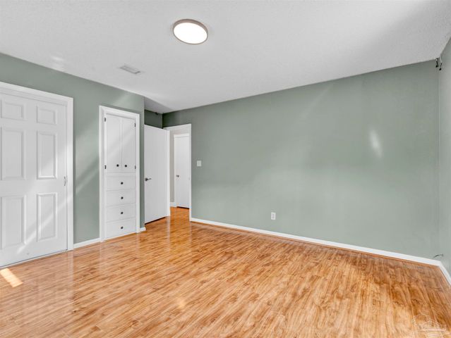 1009 Fleming Dr, Pensacola, FL 32514