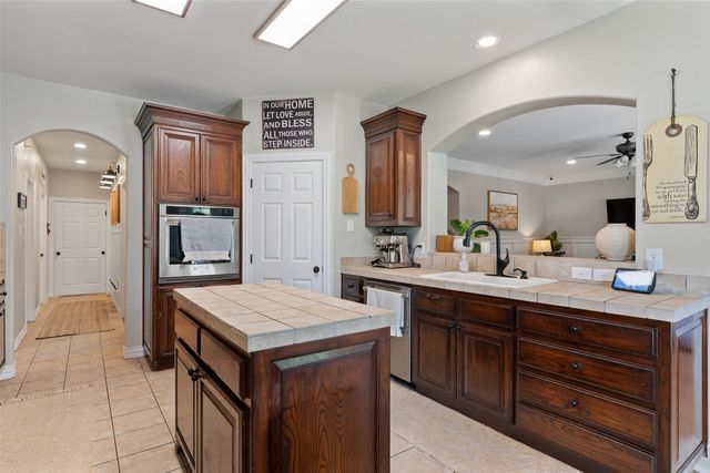 2305 Silver Maple Drive, St Paul, TX 75098