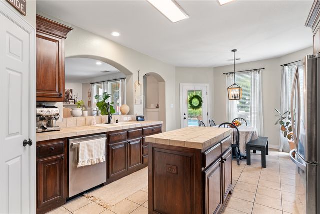 2305 Silver Maple Drive, St Paul, TX 75098