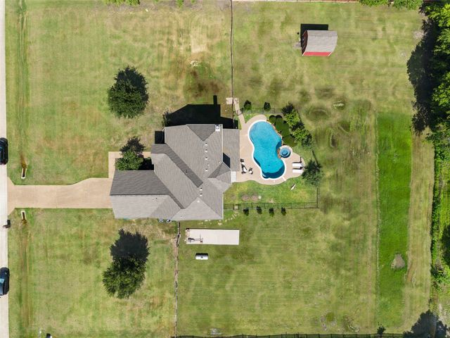 2305 Silver Maple Drive, St Paul, TX 75098