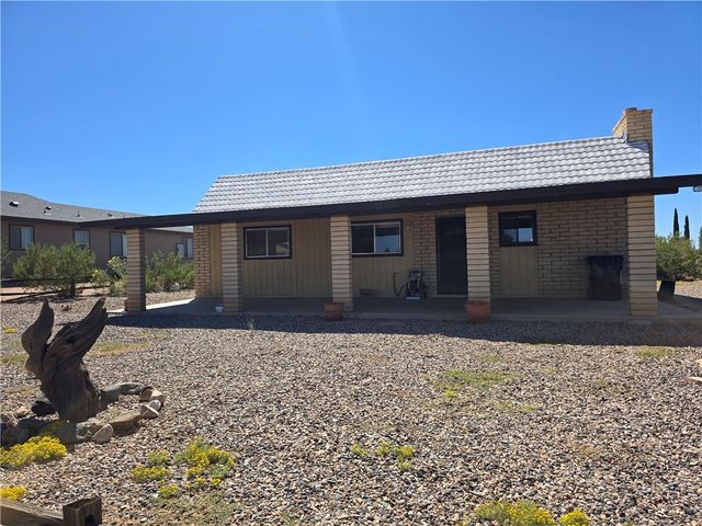 7710 E Oxbow Drive, Kingman, AZ 86401