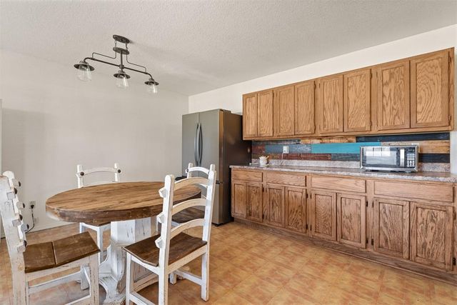 1820 W 14th Street, Sulphur, OK 73086