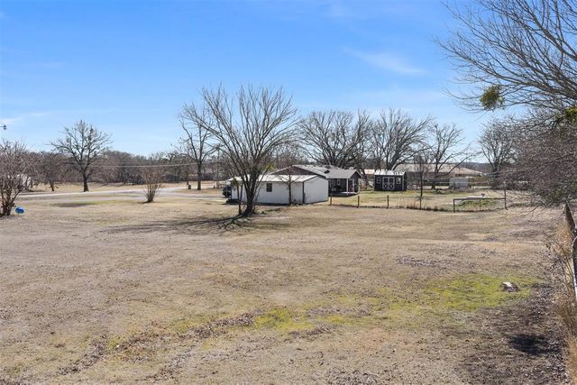 1820 W 14th Street, Sulphur, OK 73086