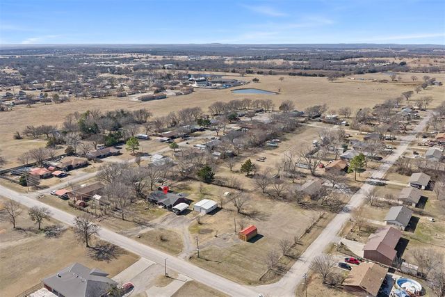 1820 W 14th Street, Sulphur, OK 73086