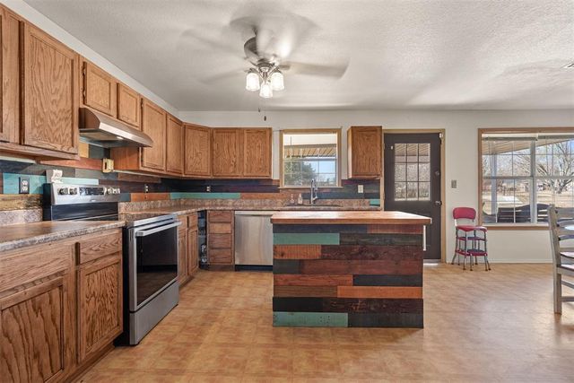 1820 W 14th Street, Sulphur, OK 73086