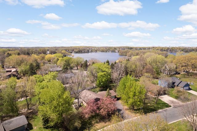 16690 Willow Lane SW, Prior Lake, MN 55372