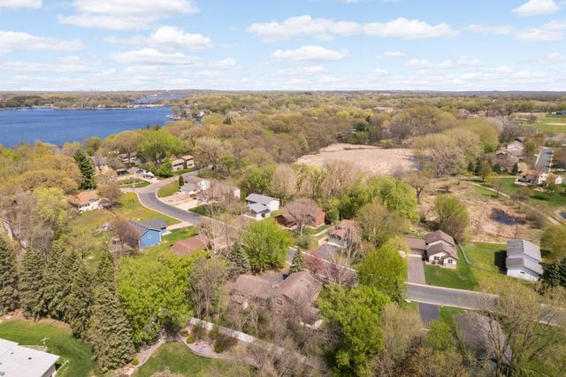 16690 Willow Lane SW, Prior Lake, MN 55372