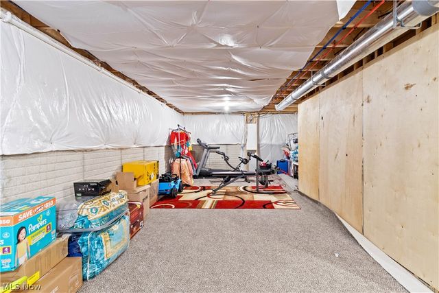 3264 Sunny Brook Drive, Akron, OH 44312