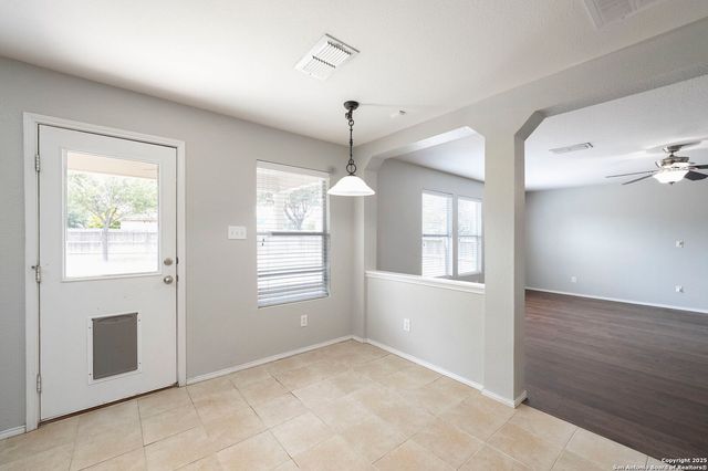 205 Rustic Acres, Selma, TX 78154