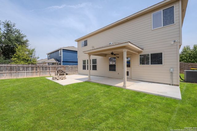 205 Rustic Acres, Selma, TX 78154