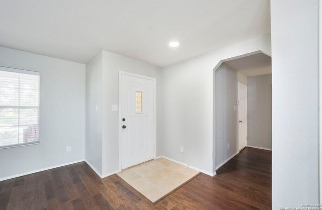 205 Rustic Acres, Selma, TX 78154