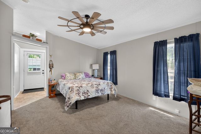 77 Hurst Mill Road N, Bremen, GA 30110