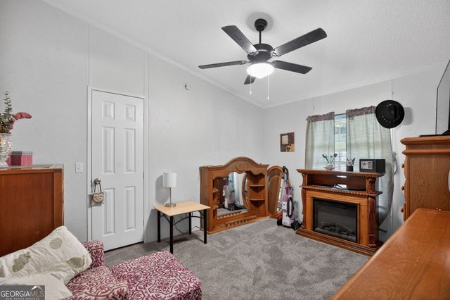 77 Hurst Mill Road N, Bremen, GA 30110