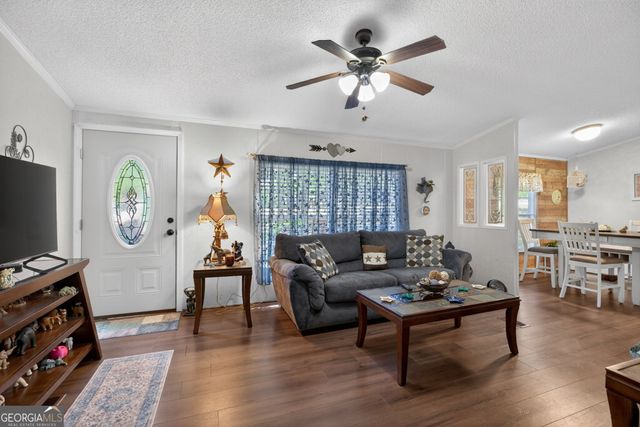 77 Hurst Mill Road N, Bremen, GA 30110