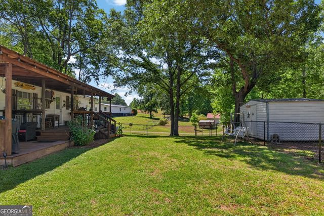 77 Hurst Mill Road N, Bremen, GA 30110