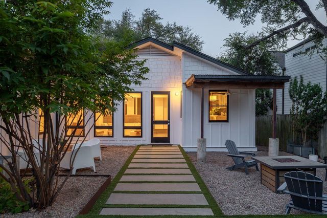 2800 Cherry LN, Austin, TX 78703
