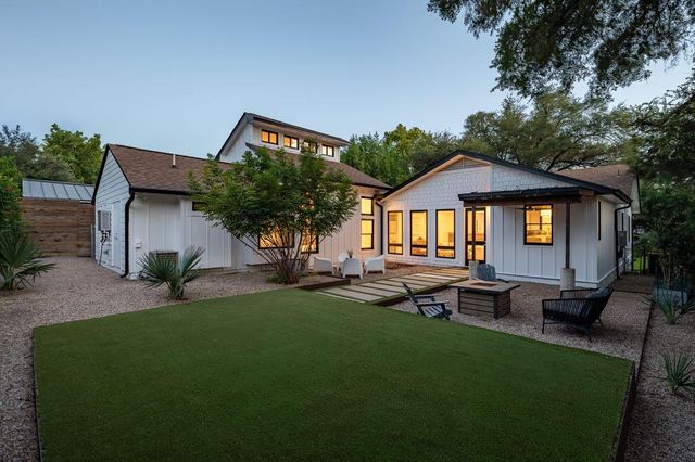 2800 Cherry LN, Austin, TX 78703