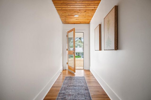 2800 Cherry LN, Austin, TX 78703