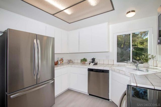 12863 Camino De La Breccia, San Diego, CA 92128