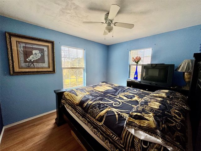 77 Westwood Drive E, Trinity, TX 75862