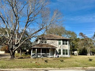 77 Westwood Drive E, Trinity, TX 75862