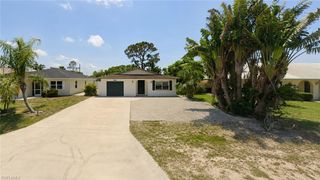 632 98th AVE N, Naples, FL 34108