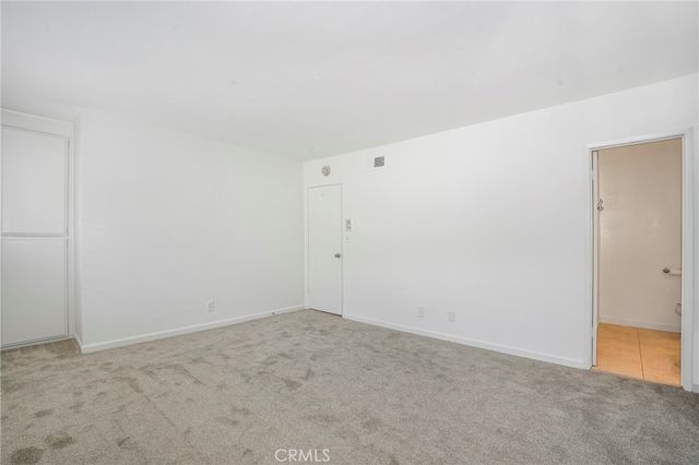 11100 Acama 13, North Hollywood, CA 91602