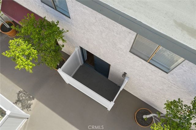 11100 Acama 13, North Hollywood, CA 91602