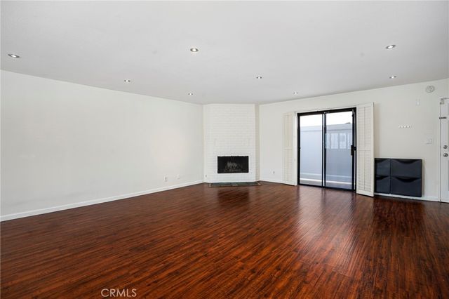 11100 Acama 13, North Hollywood, CA 91602