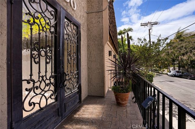 11100 Acama 13, North Hollywood, CA 91602