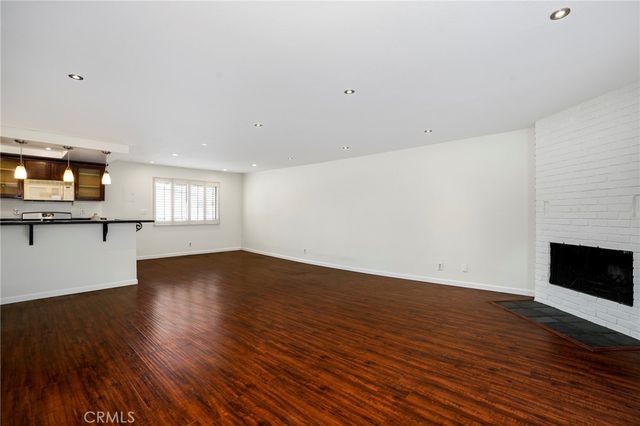 11100 Acama 13, North Hollywood, CA 91602