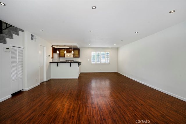 11100 Acama 13, North Hollywood, CA 91602