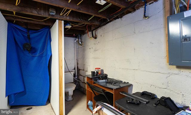 2441 PENN ST, Harrisburg, PA 17110
