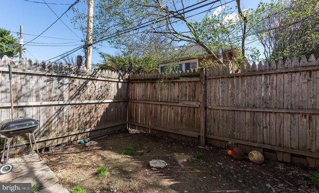 2441 PENN ST, Harrisburg, PA 17110