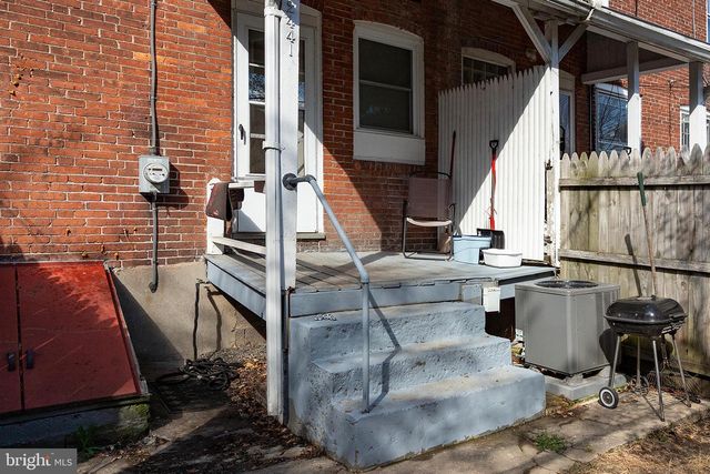 2441 PENN ST, Harrisburg, PA 17110