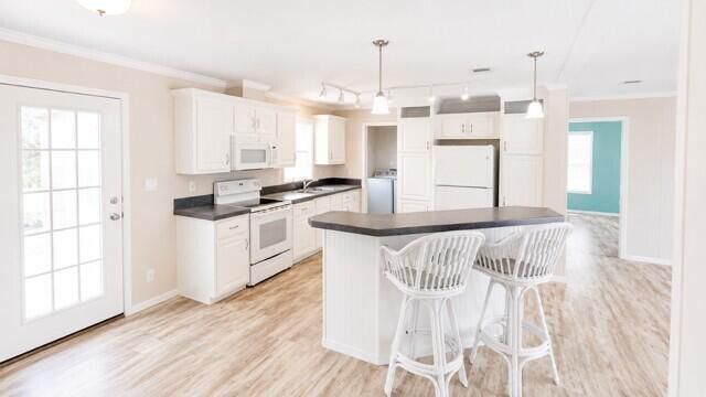 7079 SE Bluebird Circle, Hobe Sound, FL 33455