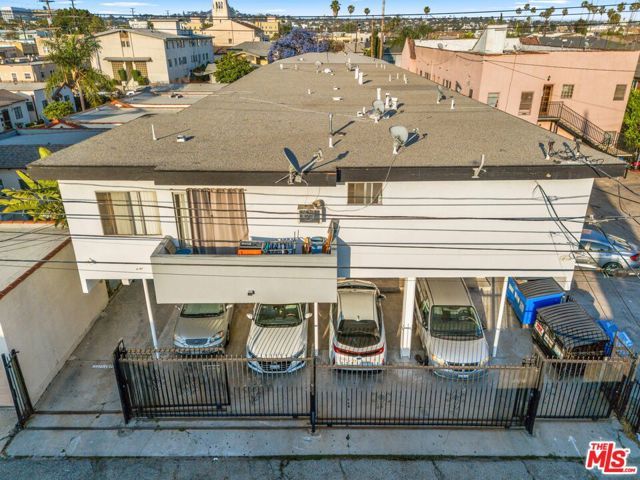 1045 N Ardmore Avenue, Los Angeles, CA 90029