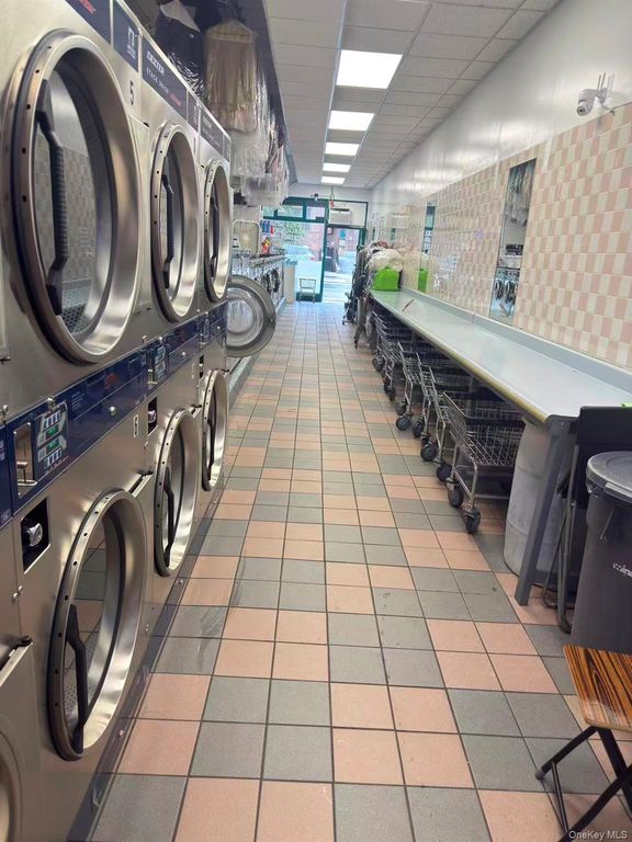 141-12 Northern Blvd, Flushing, NY 11354 — photo 4