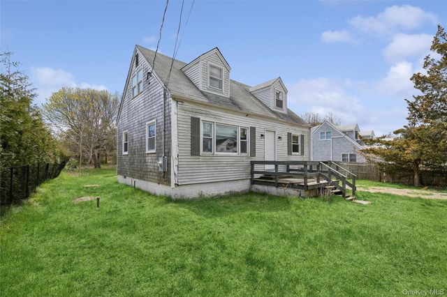 56 Inlet Road W, Hampton Bays, NY 11946