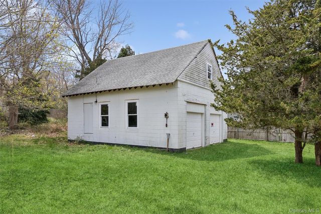 56 Inlet Road W, Hampton Bays, NY 11946